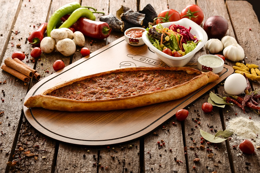 Kıymalı Pide